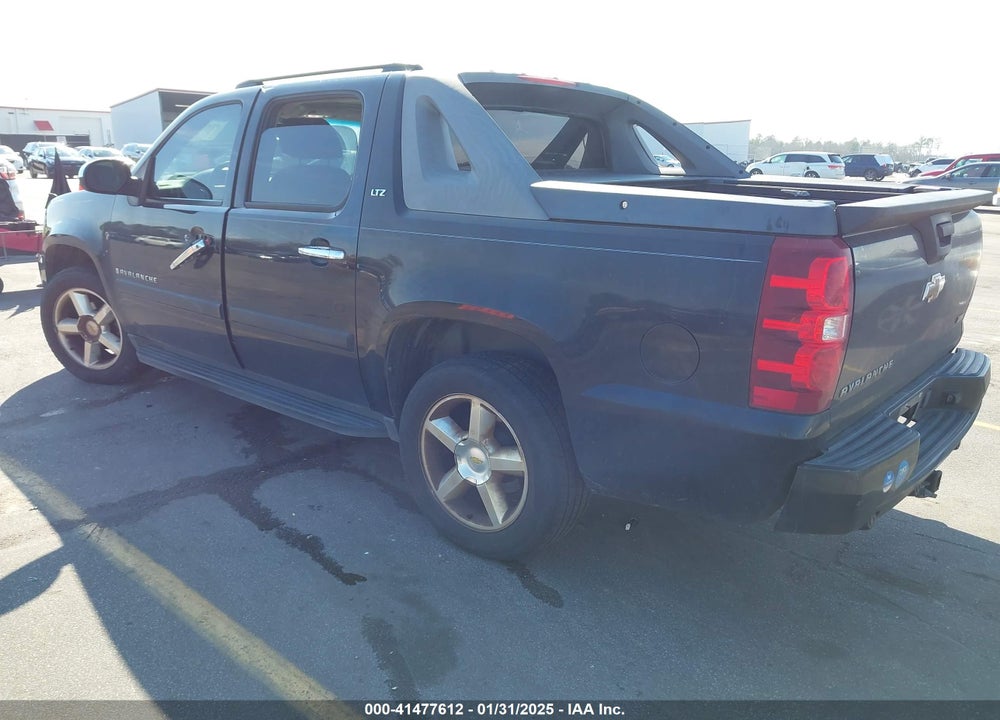 2008 CHEVROLET AVALANCHE 1500 LTZ VIN: 3GNFK12308G224448