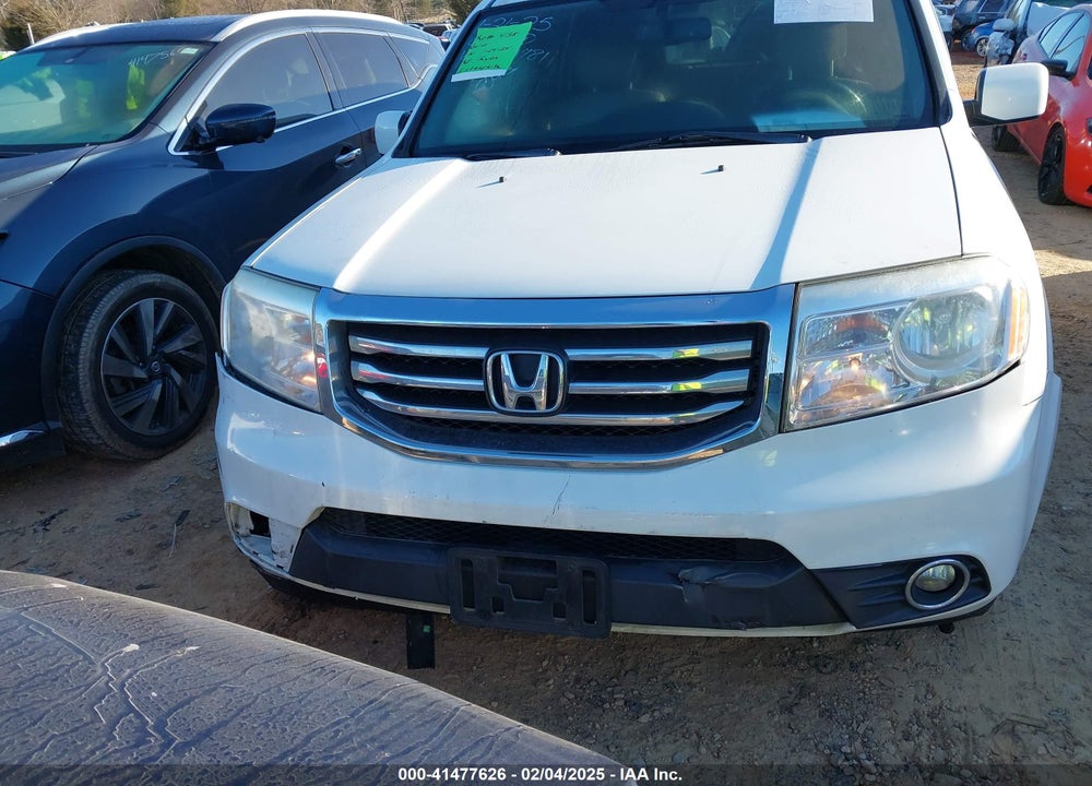 2015 HONDA PILOT VIN: 5FNYF4H56FB073781