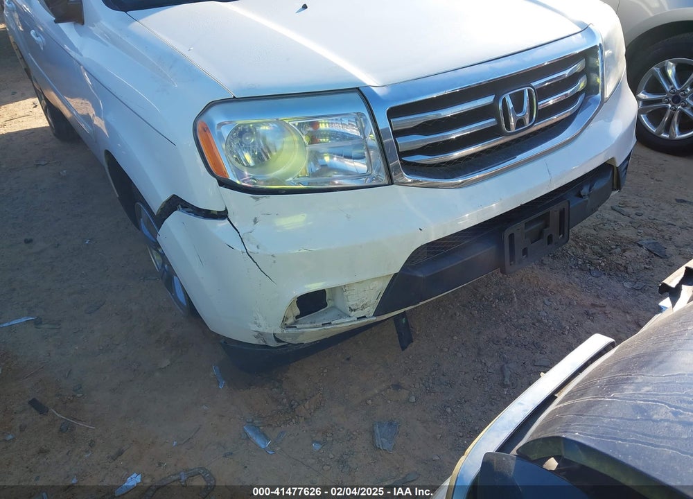 2015 HONDA PILOT VIN: 5FNYF4H56FB073781