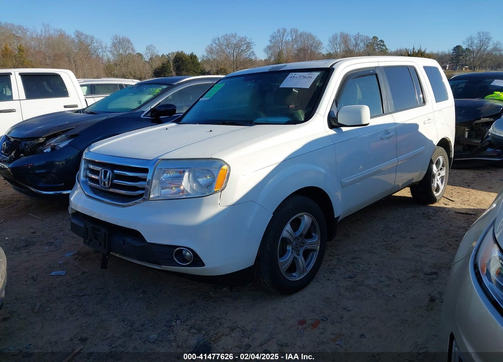 2015 HONDA PILOT VIN: 5FNYF4H56FB073781
