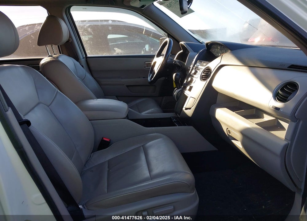 2015 HONDA PILOT VIN: 5FNYF4H56FB073781