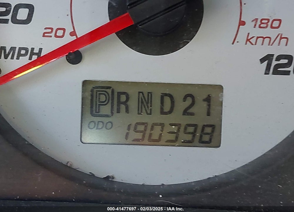 2002 FORD ESCAPE XLS VIN: 1FMYU01112KD12524