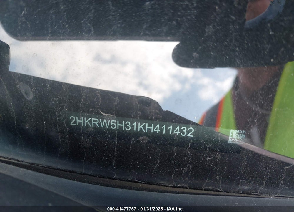 2019 HONDA CR-V LX VIN: 2HKRW5H31KH411432