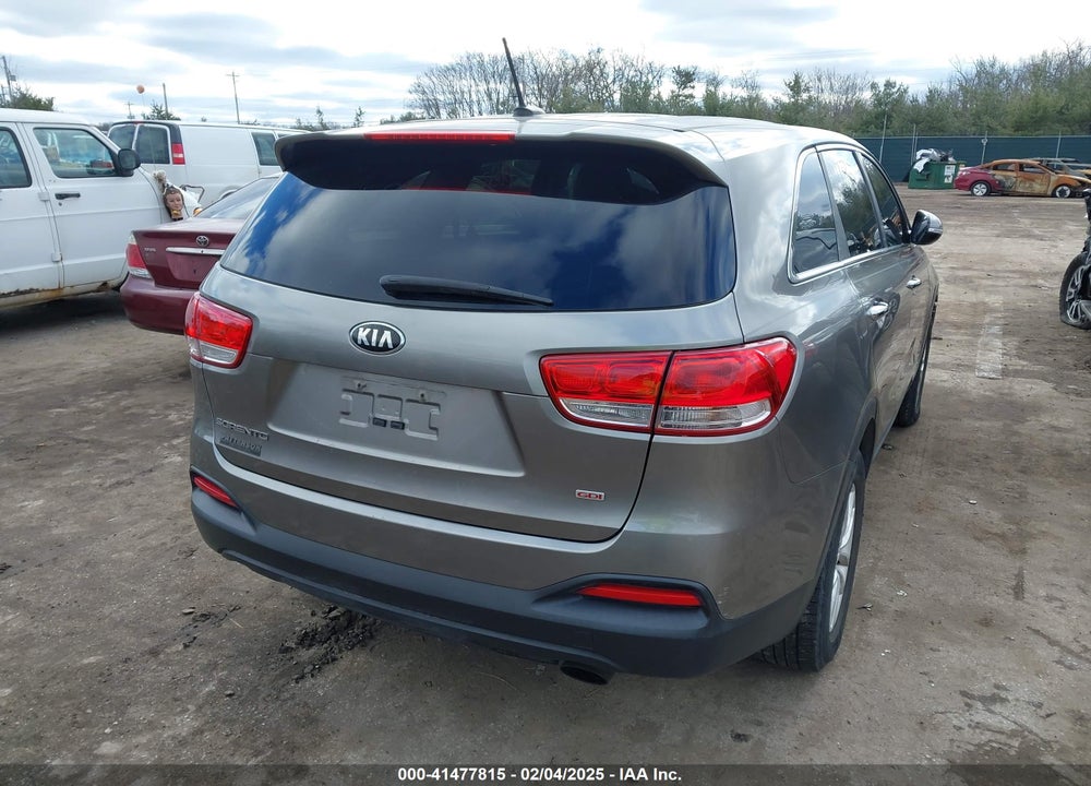 2016 KIA SORENTO 2.4L L VIN: 5XYPG4A36GG124871