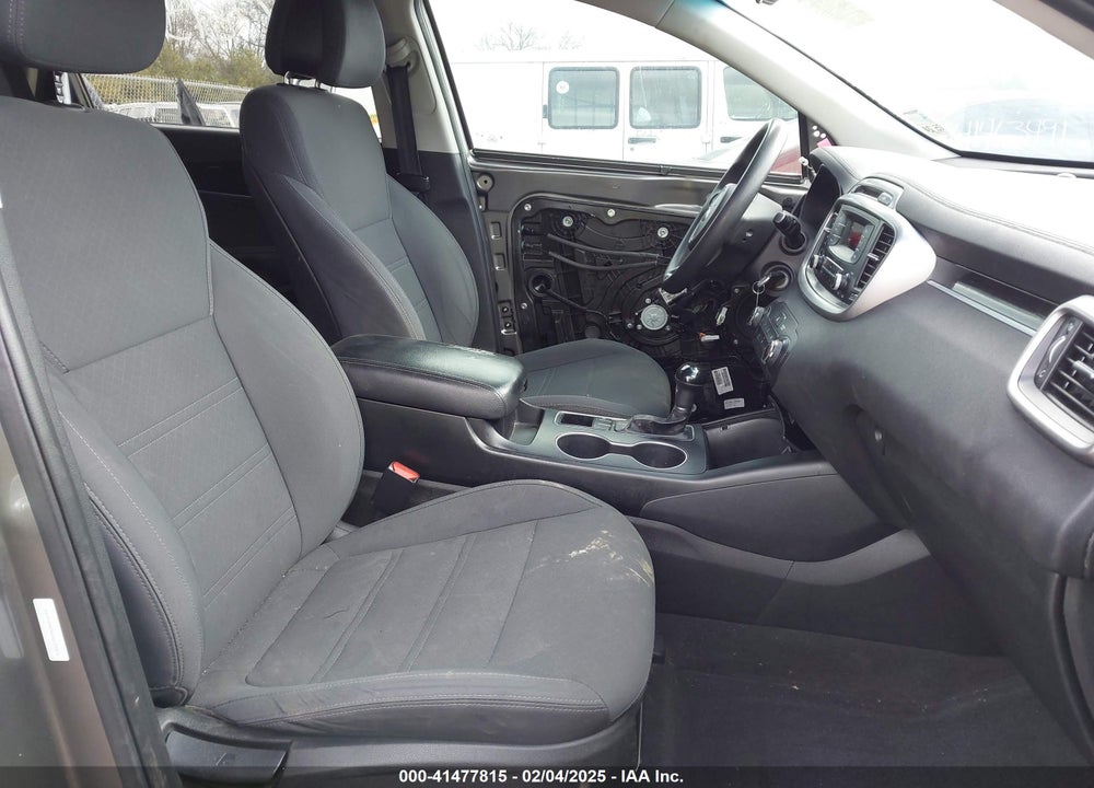2016 KIA SORENTO 2.4L L VIN: 5XYPG4A36GG124871