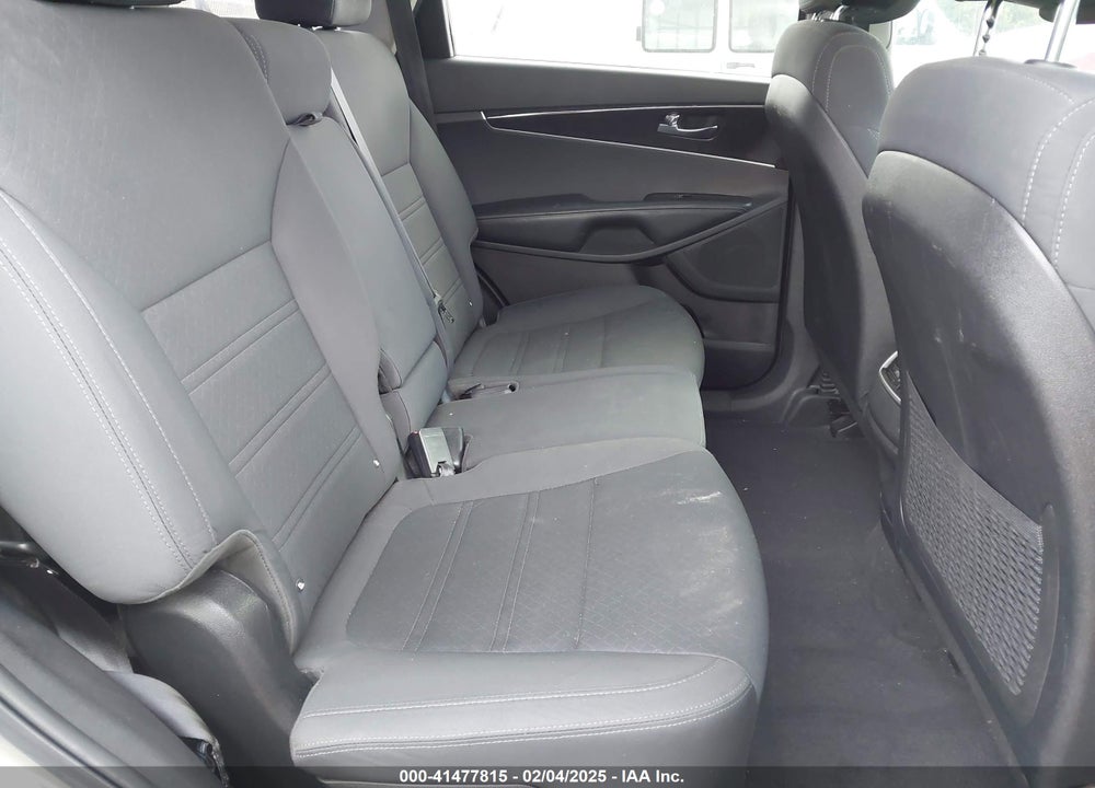2016 KIA SORENTO 2.4L L VIN: 5XYPG4A36GG124871