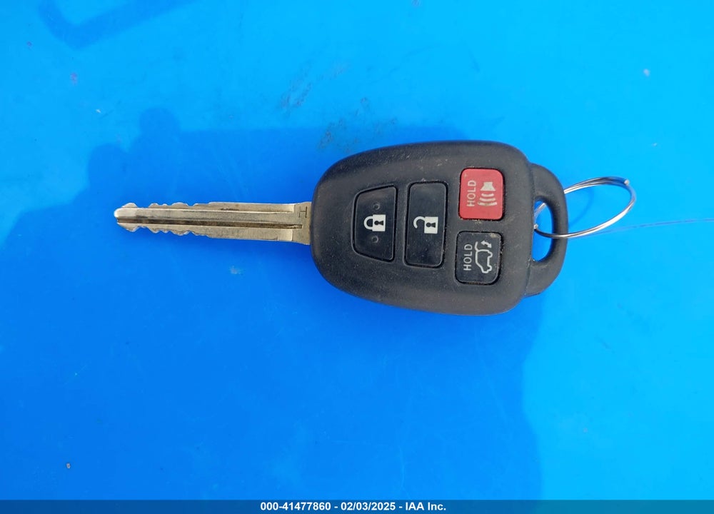 2016 TOYOTA RAV4 XLE VIN: 2T3RFREVXGW430770