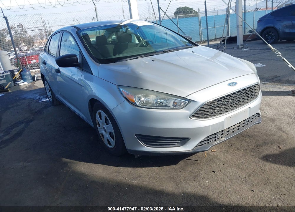 2015 FORD FOCUS VIN: 1FADP3E20FL261733