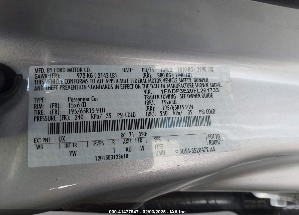 2015 FORD FOCUS VIN: 1FADP3E20FL261733