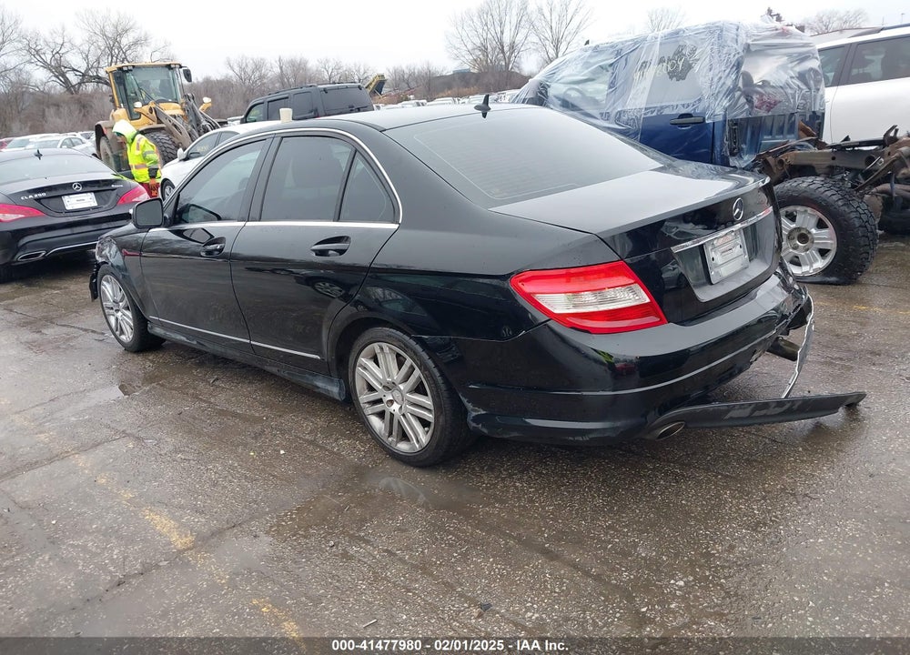2009 MERCEDES-BENZ C 300 VIN: WDDGF54X29R077890