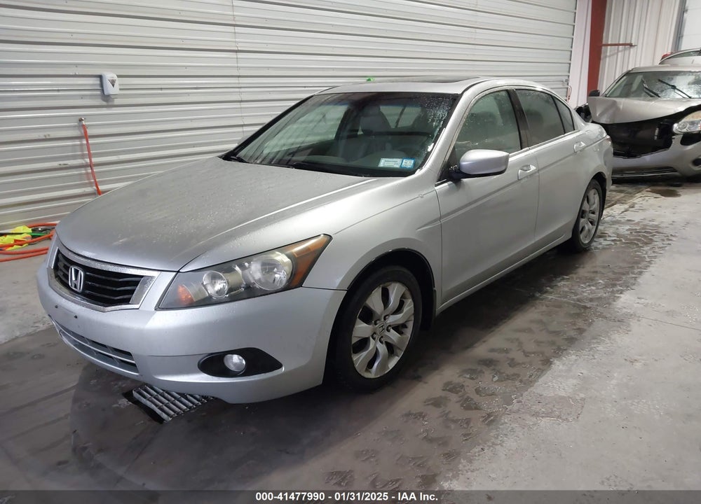 2008 HONDA ACCORD VIN: 1HGCP26818A069451