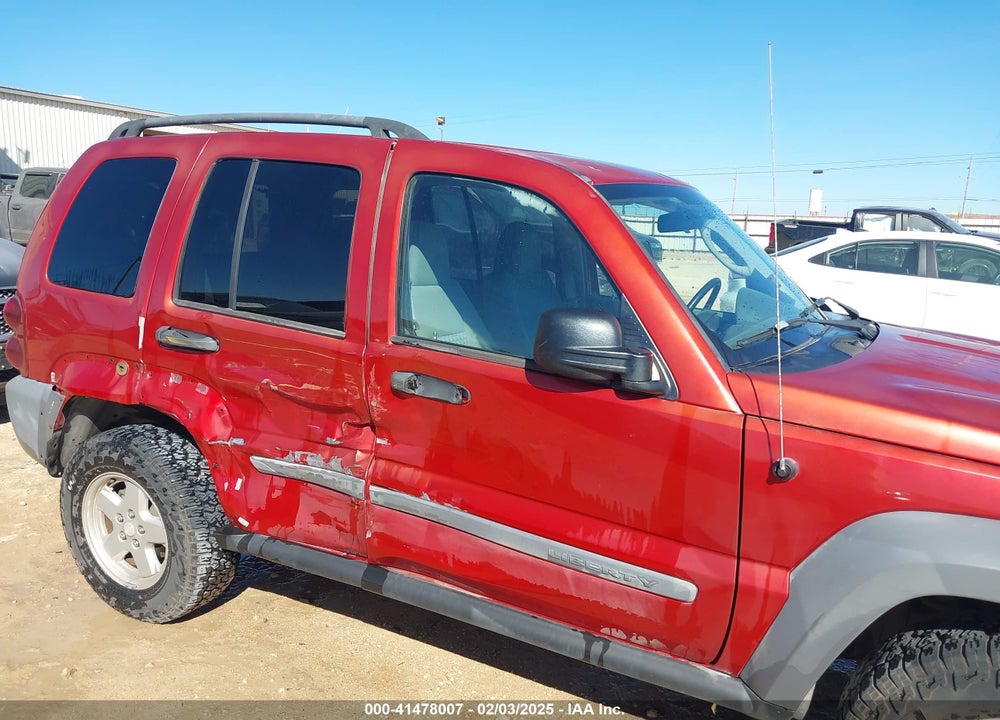 2005 JEEP LIBERTY VIN: 1J4GL48K05W692441