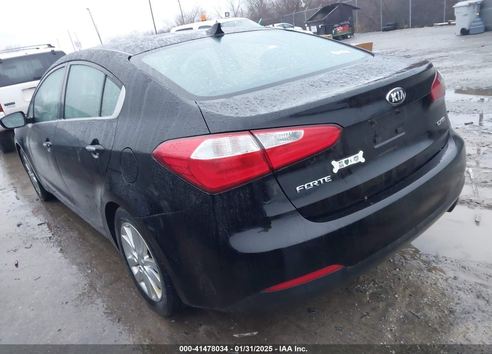 2015 KIA FORTE EX VIN: KNAFX4A8XF5392186