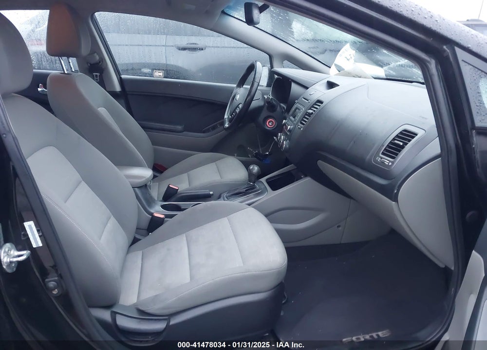 2015 KIA FORTE EX VIN: KNAFX4A8XF5392186