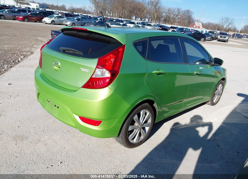 2012 HYUNDAI ACCENT SE VIN: KMHCU5AE2CU028173