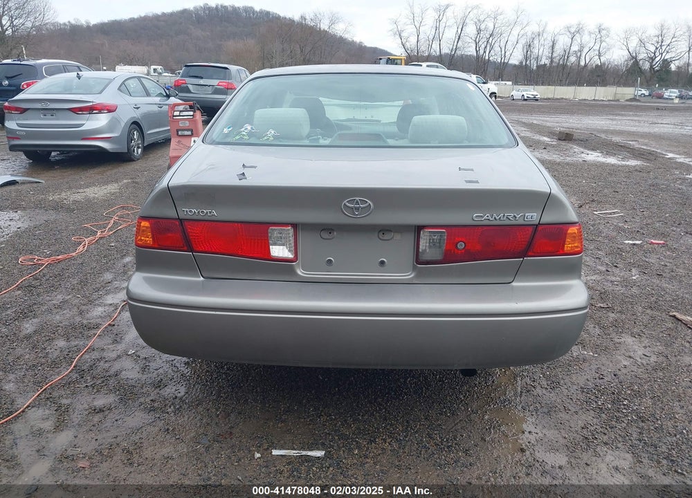 2001 TOYOTA CAMRY CE VIN: 4T1BG22K91U083741