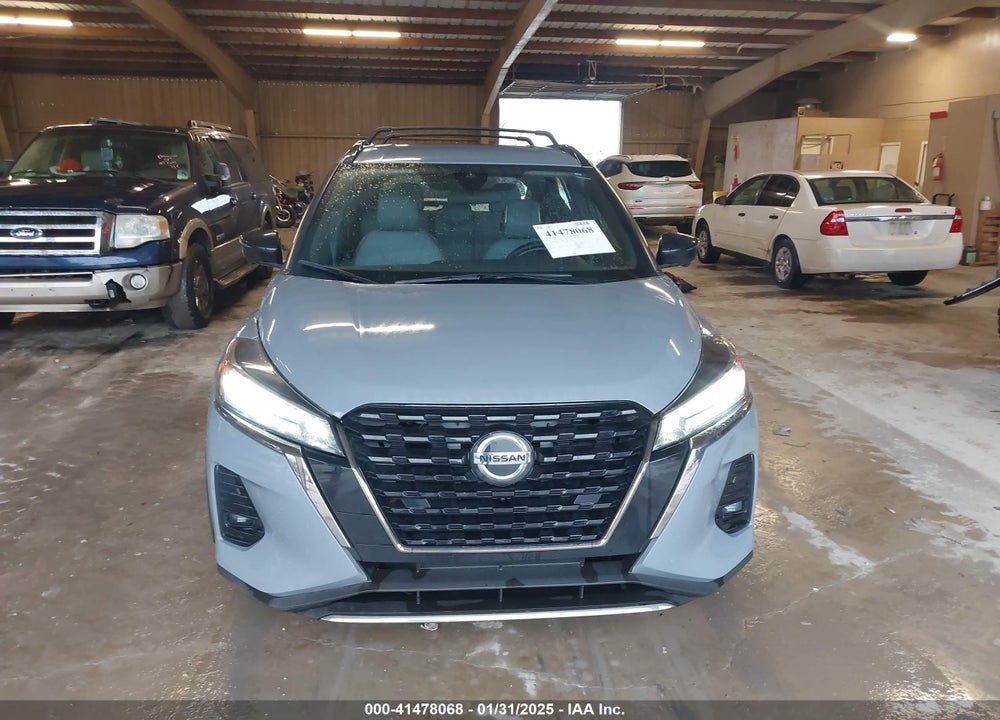 2021 NISSAN KICKS SR XTRONIC CVT VIN: 3N1CP5DV0ML557689