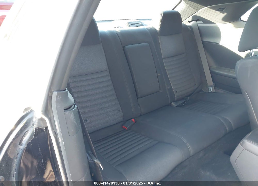 2014 DODGE CHALLENGER SXT VIN: 2C3CDYAG1EH262144