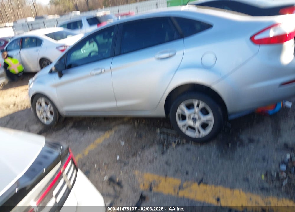 2015 FORD FIESTA VIN: 3FADP4BJ6FM117460