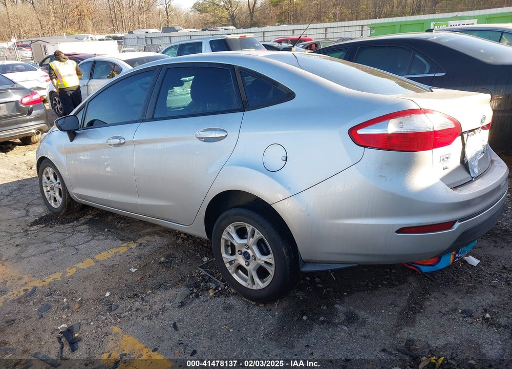 2015 FORD FIESTA VIN: 3FADP4BJ6FM117460