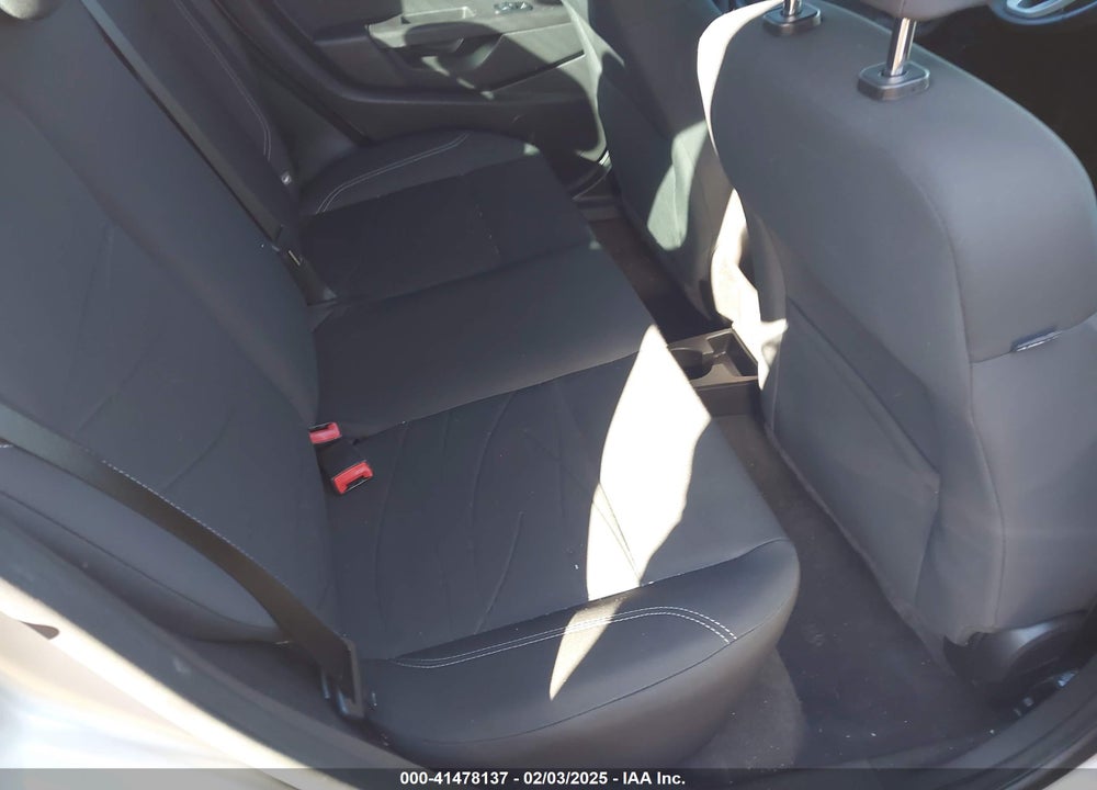 2015 FORD FIESTA VIN: 3FADP4BJ6FM117460