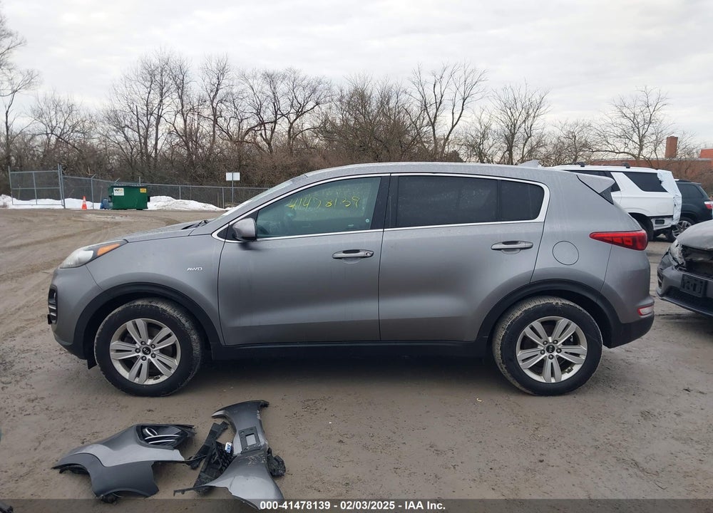 2017 KIA SPORTAGE VIN: KNDPMCAC8H7091485