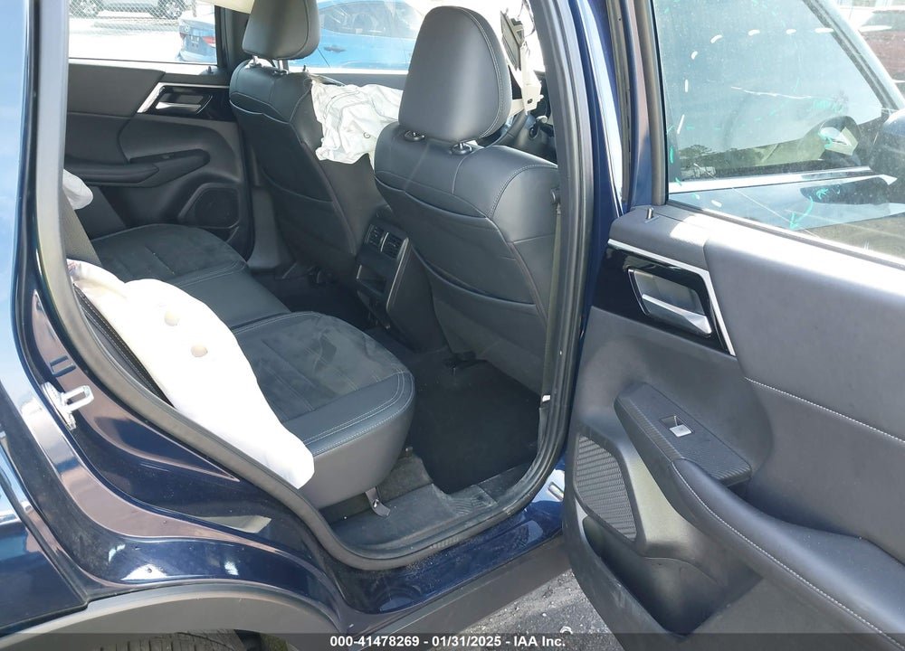 2023 MITSUBISHI OUTLANDER VIN: JA4J4UA82PZ046501