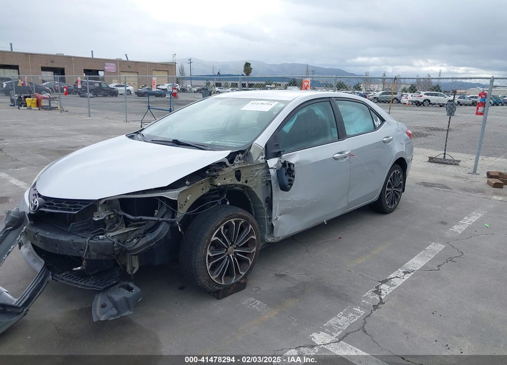 2015 TOYOTA COROLLA S PLUS VIN: 5YFBURHE8FP274420