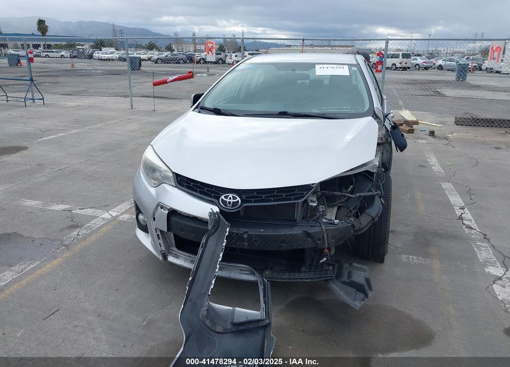 2015 TOYOTA COROLLA S PLUS VIN: 5YFBURHE8FP274420