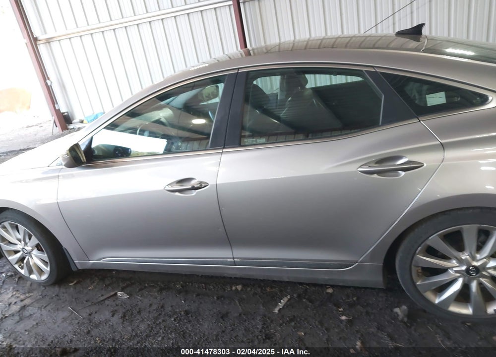 2012 HYUNDAI AZERA VIN: KMHFH4JG9CA184094