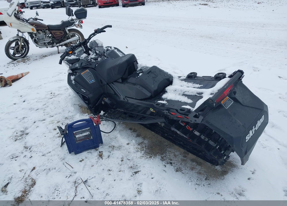 2022 SKI DOO RENEGADE 800R VIN: 2BPSBXNA5NV000058
