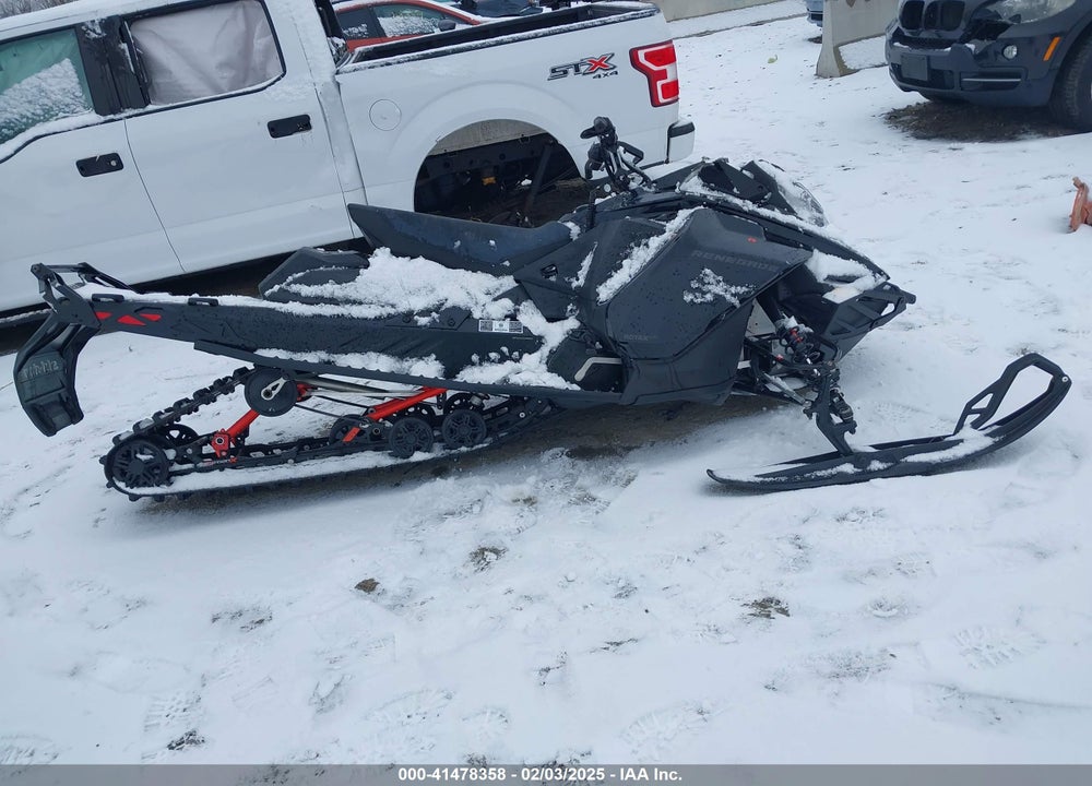 2022 SKI DOO RENEGADE 800R VIN: 2BPSBXNA5NV000058
