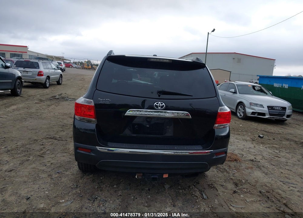 2013 TOYOTA HIGHLANDER LIMITED V6 VIN: 5TDYK3EH7DS140725