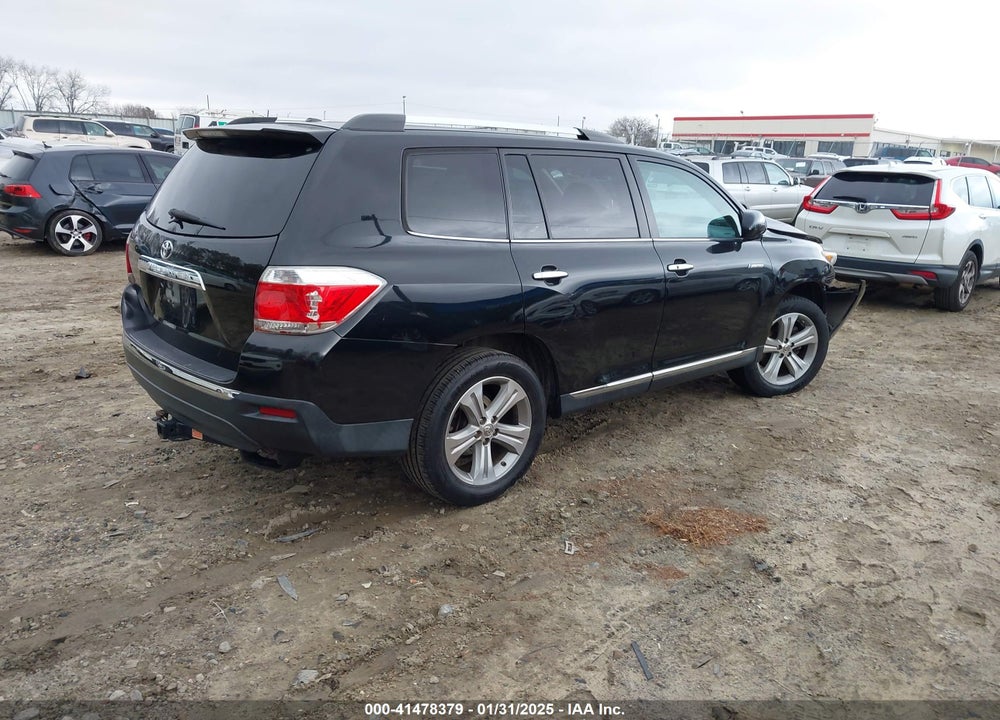 2013 TOYOTA HIGHLANDER LIMITED V6 VIN: 5TDYK3EH7DS140725