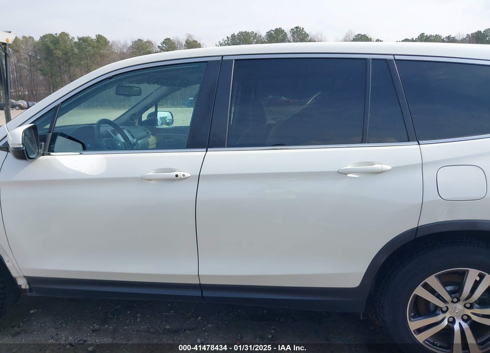 2016 HONDA PILOT EX-L VIN: 5FNYF5H79GB009646