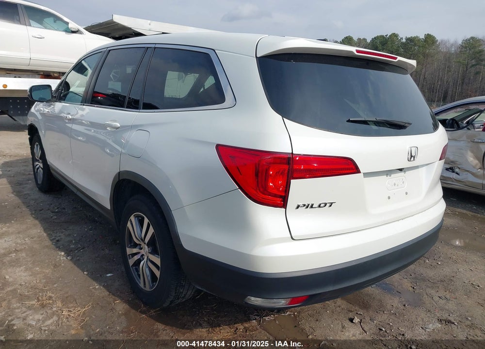 2016 HONDA PILOT EX-L VIN: 5FNYF5H79GB009646
