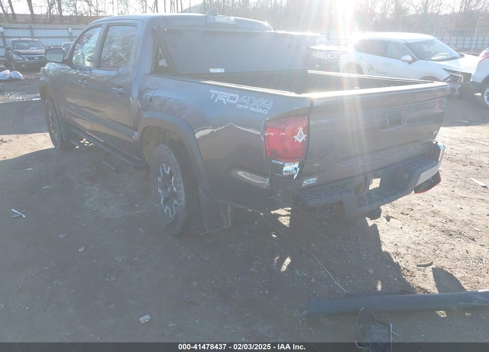 2017 TOYOTA TACOMA VIN: 5TFCZ5AN6HX100231