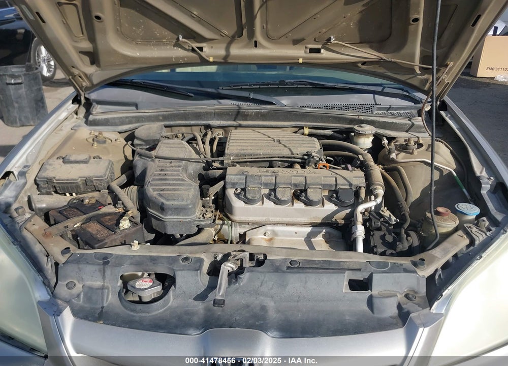 2005 HONDA CIVIC VIN: 2HGES16565H557928