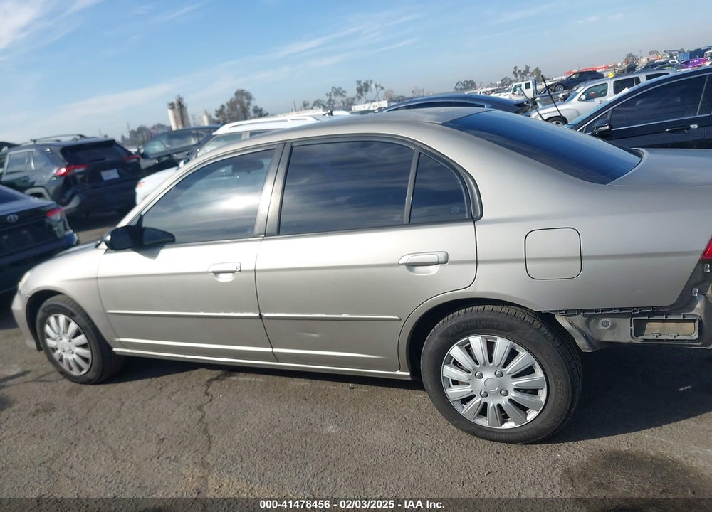 2005 HONDA CIVIC VIN: 2HGES16565H557928