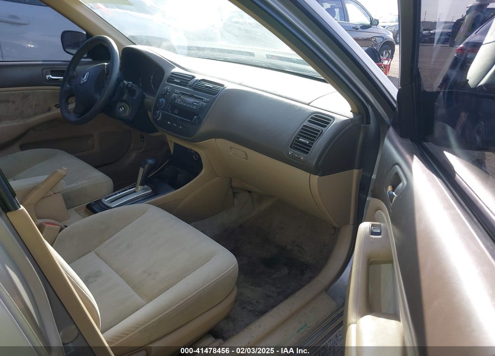 2005 HONDA CIVIC VIN: 2HGES16565H557928
