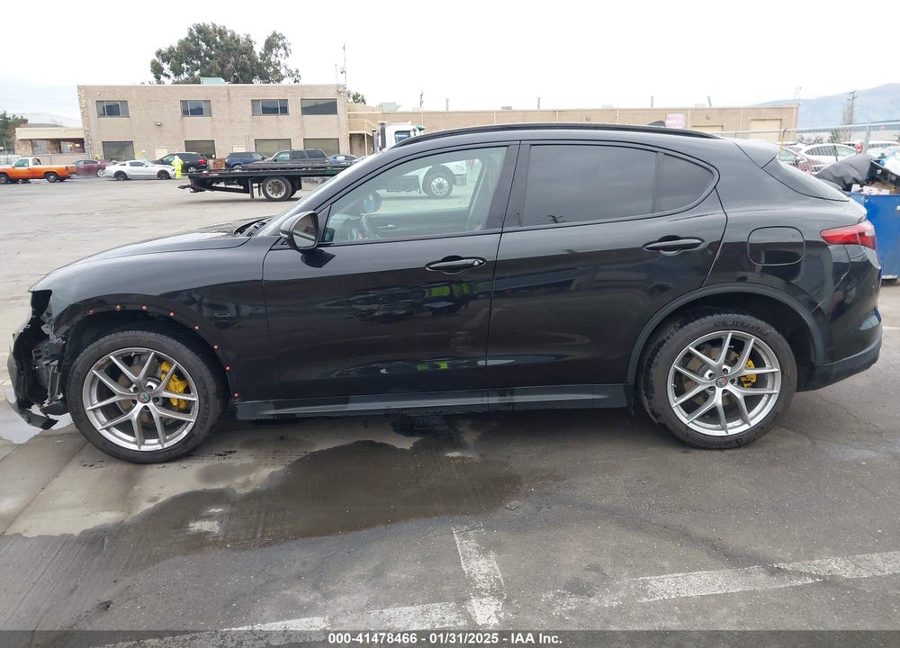 2019 ALFA ROMEO STELVIO VIN: ZASPAKAN9K7C42496