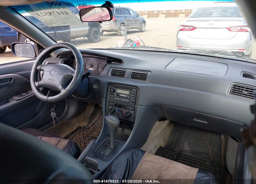 1999 TOYOTA CAMRY LE V6 VIN: JT2BF28K3X0198892