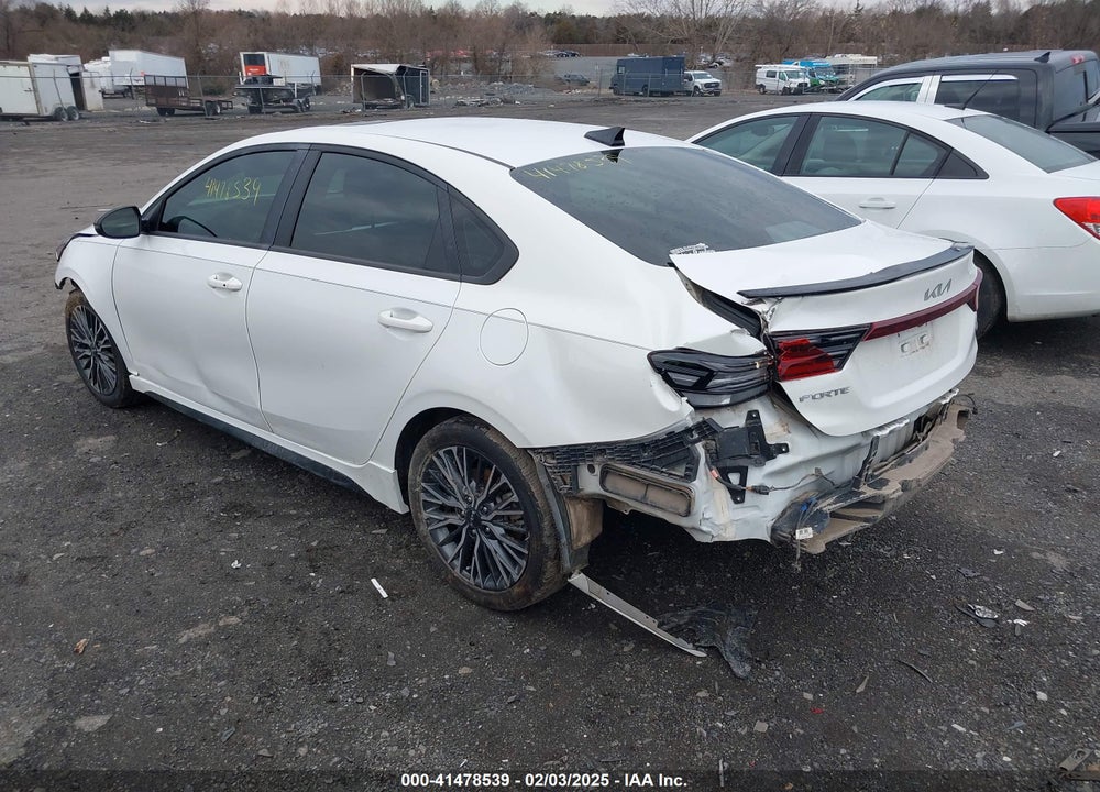 2022 KIA FORTE GT LINE VIN: 3KPF54AD8NE502077