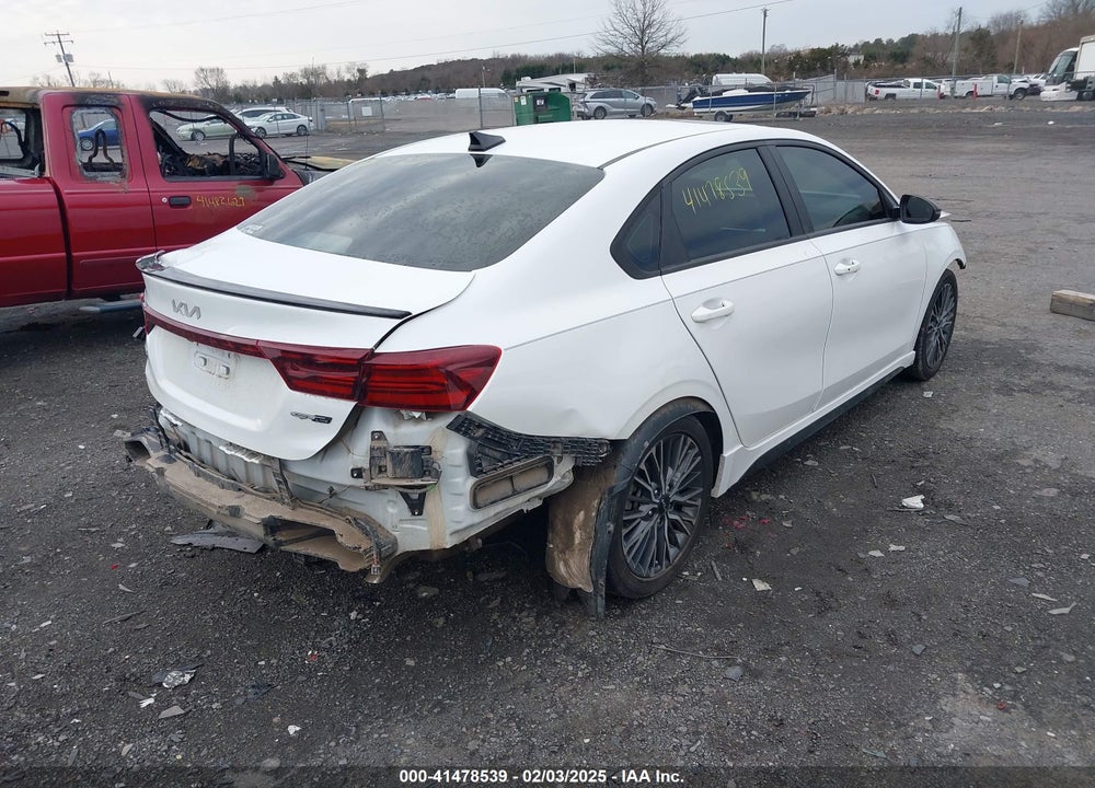 2022 KIA FORTE GT LINE VIN: 3KPF54AD8NE502077