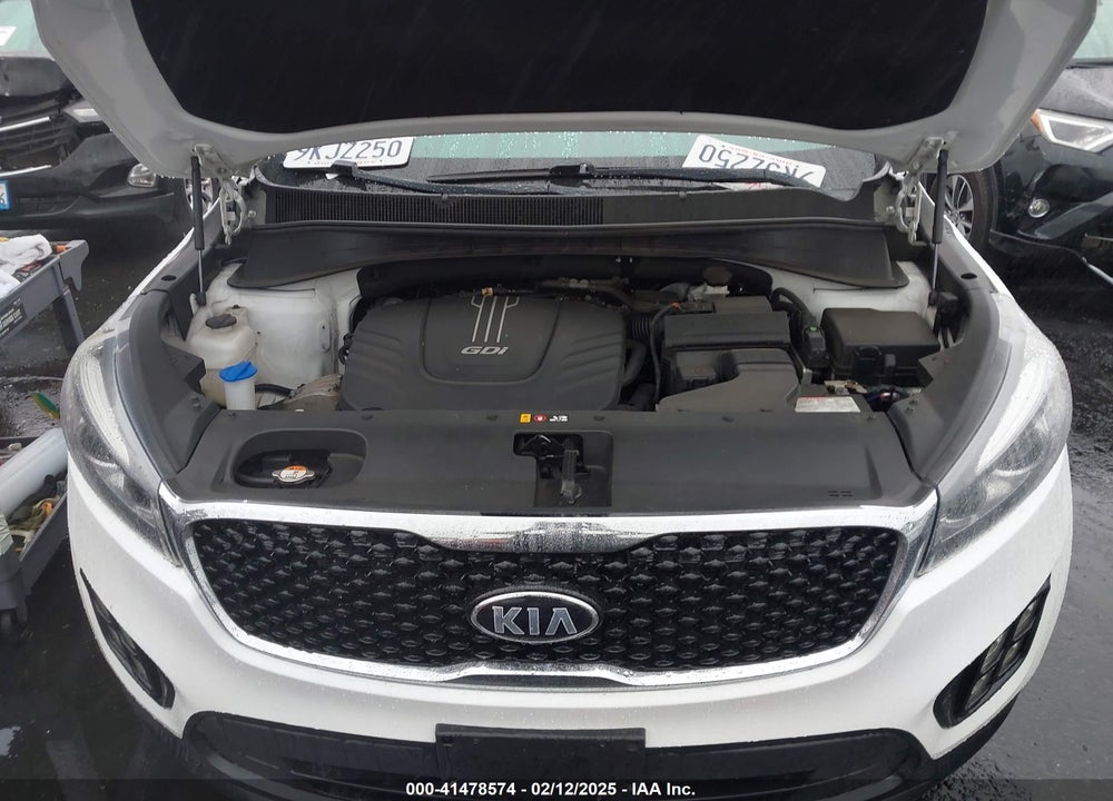 2016 KIA SORENTO 3.3L LX VIN: 5XYPGDA56GG159895