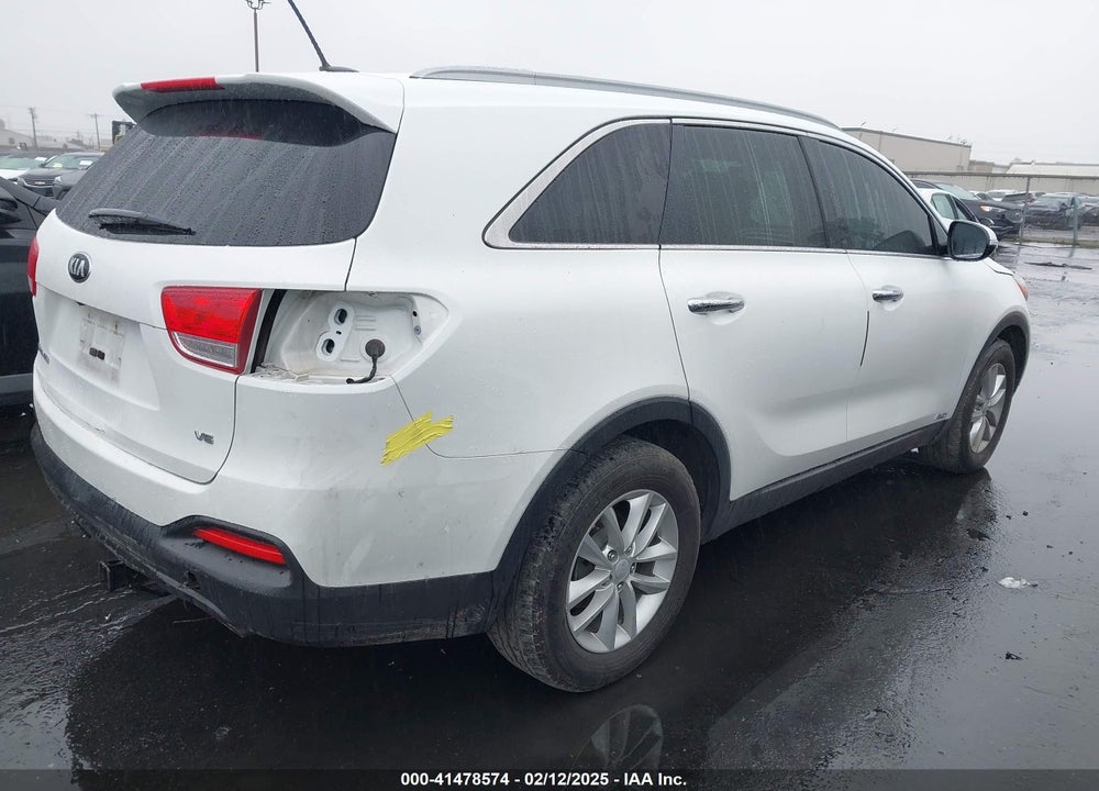 2016 KIA SORENTO 3.3L LX VIN: 5XYPGDA56GG159895