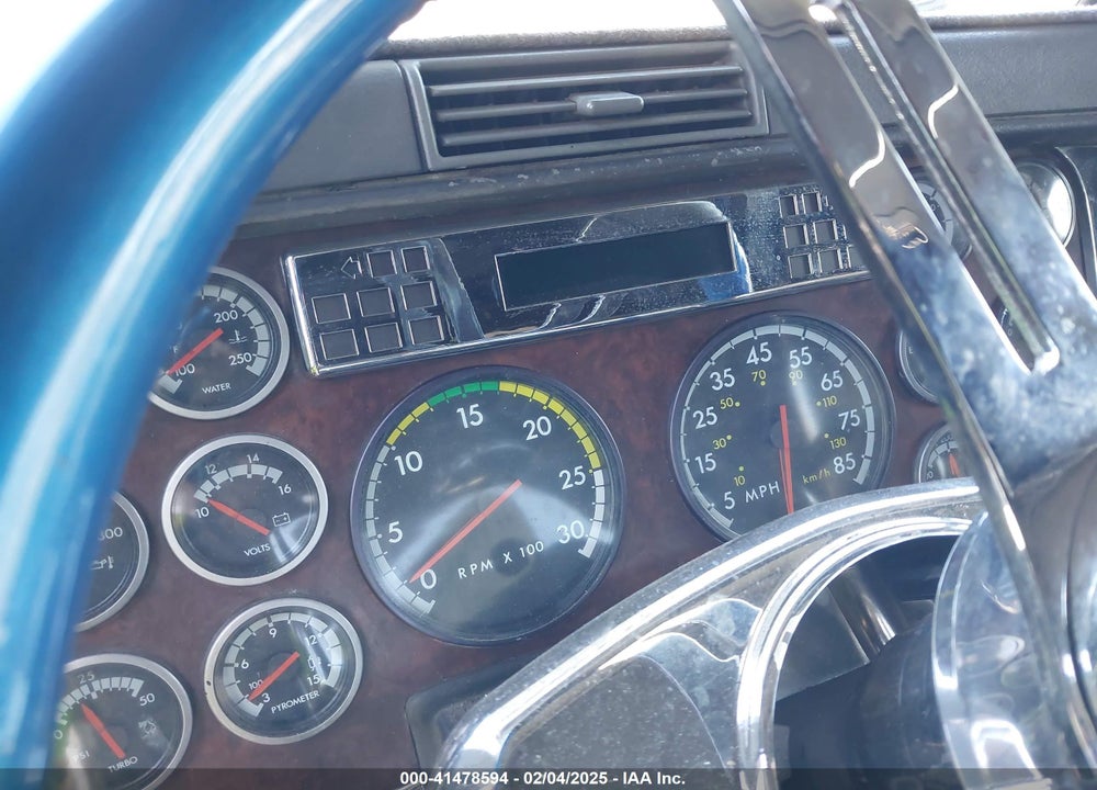 2000 FREIGHTLINER CENTURY CLASSIC VIN: 1FUYSSZB6YPB94514