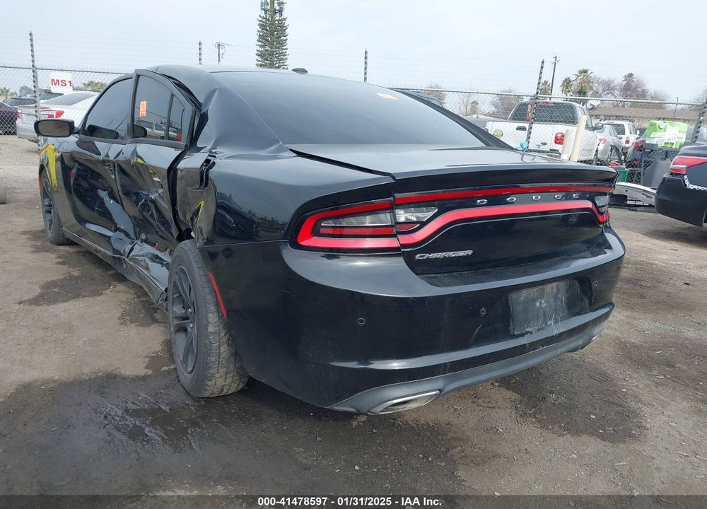 2016 DODGE CHARGER VIN: 2C3CDXBG0GH114997