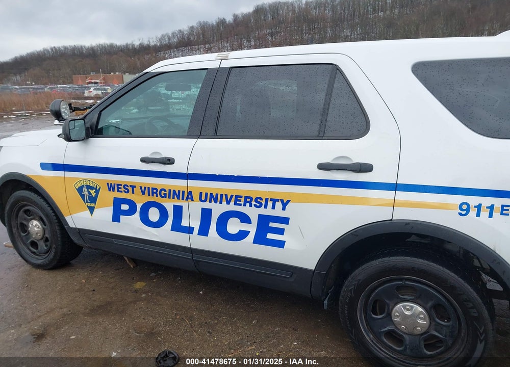 2017 FORD POLICE INTERCEPTOR VIN: 1FM5K8AR2HGE13631