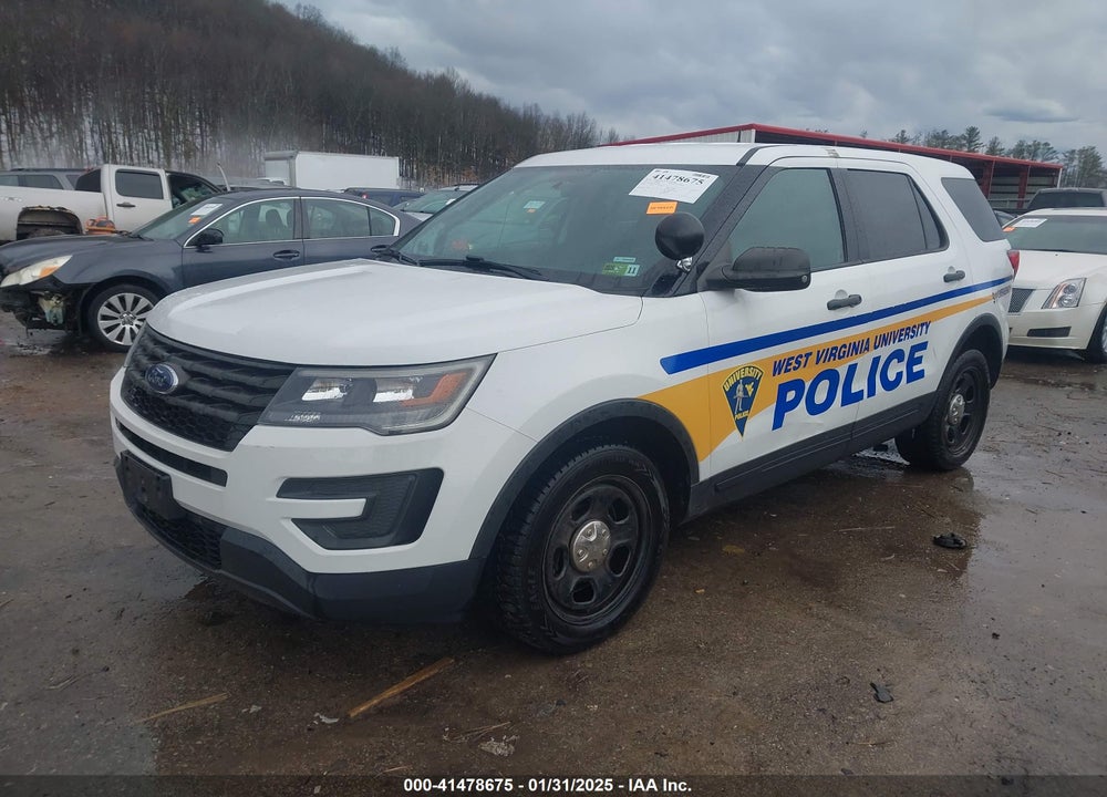 2017 FORD POLICE INTERCEPTOR VIN: 1FM5K8AR2HGE13631